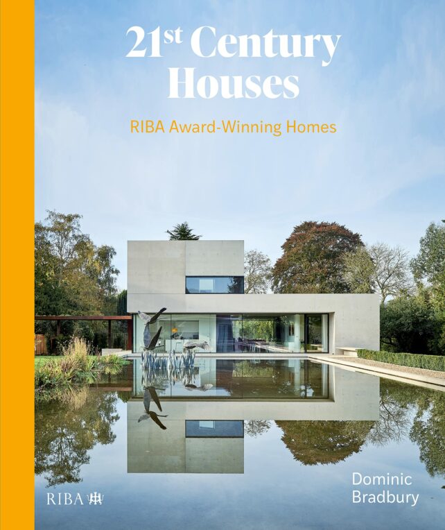 Image of the cover of 21st Century Houses: RIBA Award-Winning Homes book by Dominic Bradbury
